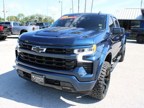 Used 2023 Chevrolet Silverado 1500 RST RWD image 3
