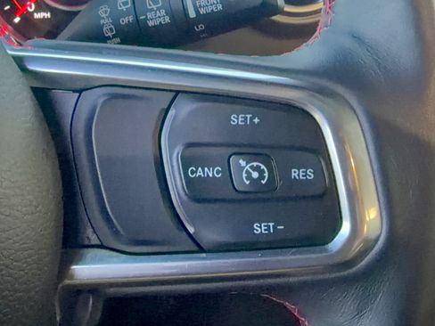 Used 2019 Jeep Wrangler Unlimited Rubicon AWD/4WD image 19