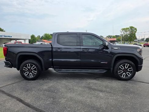 Used 2023 GMC Sierra 1500 AT4 w/ AT4 Premium Package AWD/4WD image 16