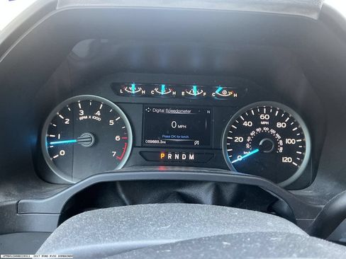 Used 2017 Ford F150 XLT w/ Equipment Group 302A Luxury RWD image 12