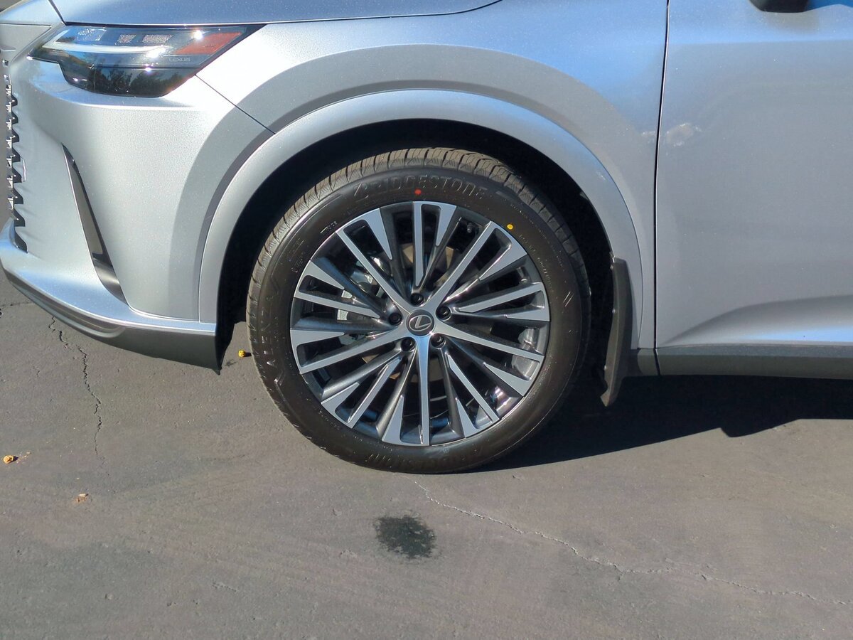 New 2026 Lexus RX 350 Premium Plus w/ Accessory Package (K3) FWD image 9