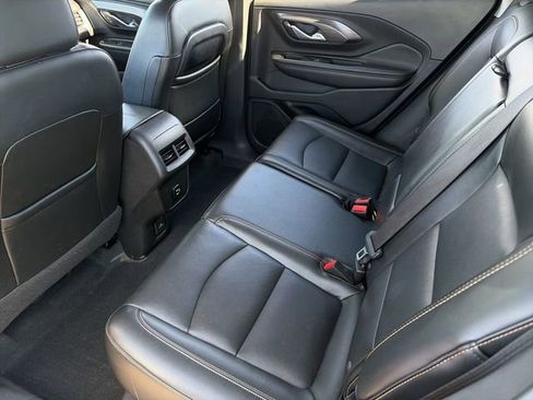 Used 2018 GMC Terrain SLT w/ Preferred Package FWD image 18