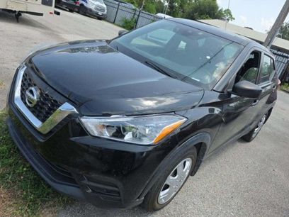 Used 2020 Nissan Kicks S