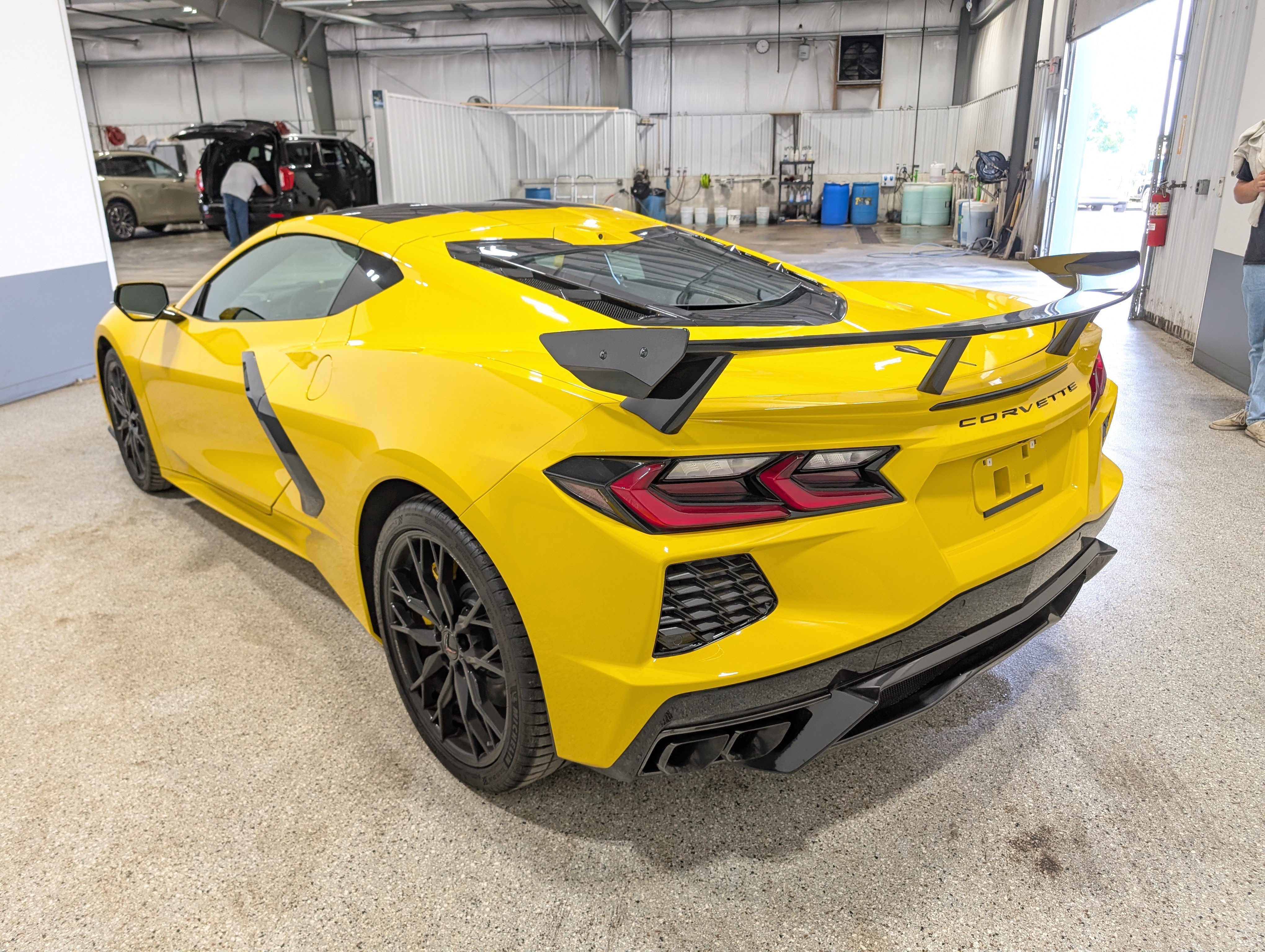 Used 2026 Chevrolet Corvette Stingray Premium Cpe w/ Z51 Performance Package RWD image 5