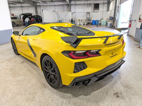 Used 2026 Chevrolet Corvette Stingray Premium Cpe w/ Z51 Performance Package RWD image 5
