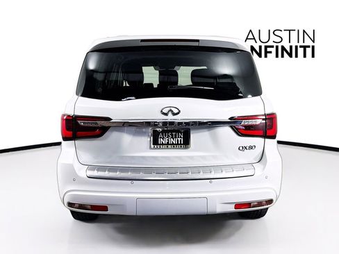 Used 2022 INFINITI QX80 Luxe w/ Cargo Package image 6