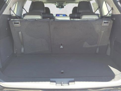 New 2026 Toyota Highlander Platinum AWD/4WD image 10