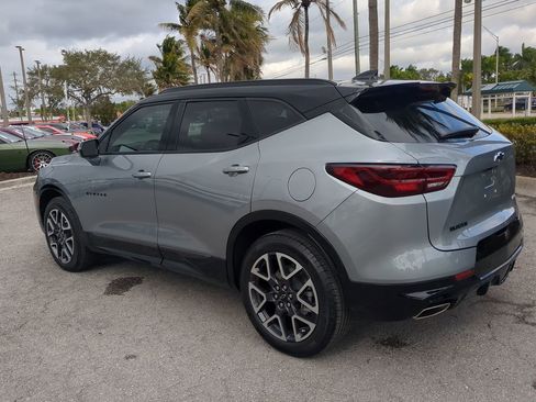 Used 2024 Chevrolet Blazer RS w/ Driver Confidence II Package image 7