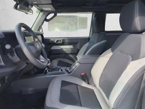 New 2026 Ford Bronco 2-Door w/ Sasquatch Package AWD/4WD image 4