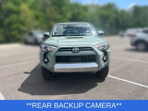 Used 2023 Toyota 4Runner TRD Off-Road Premium w/ Off Road Premium Plus Package AWD/4WD image 10
