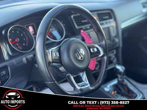 Used 2017 Volkswagen GTI Sport image 10