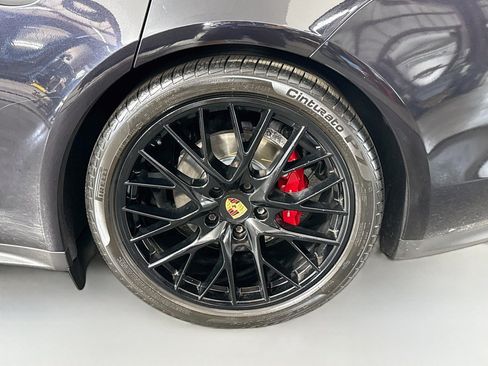 Used 2023 Porsche Panamera 4S w/ Premium Package AWD/4WD image 37