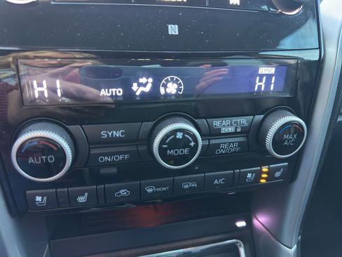 Used 2021 Subaru Ascent Touring w/ Popular Package #2A image 22