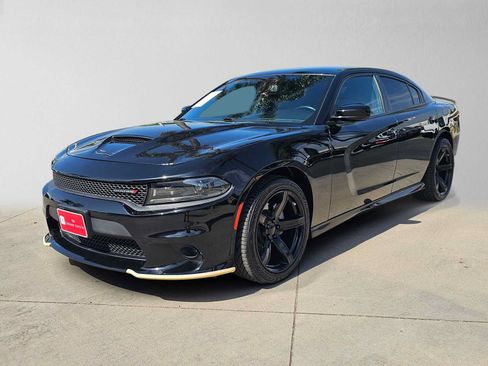 Used 2023 Dodge Charger GT w/ Plus Group RWD image 7