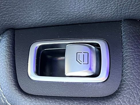 Certified 2022 Mercedes-Benz GLC 300 4MATIC image 19