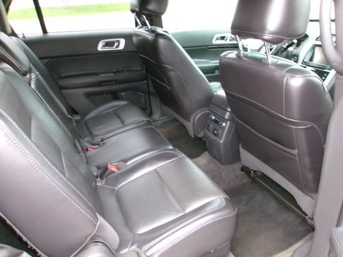 Used 2013 Ford Explorer Limited AWD/4WD image 7