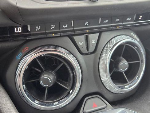 Certified 2023 Chevrolet Camaro SS image 40