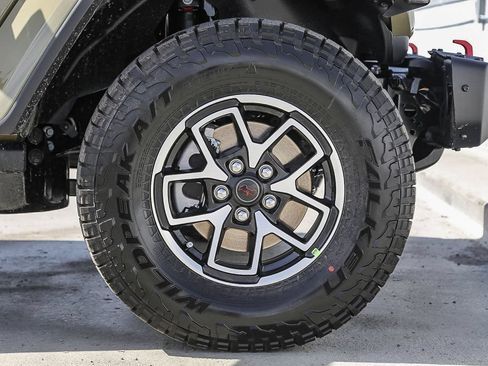 New 2026 Jeep Gladiator Rubicon AWD/4WD image 11