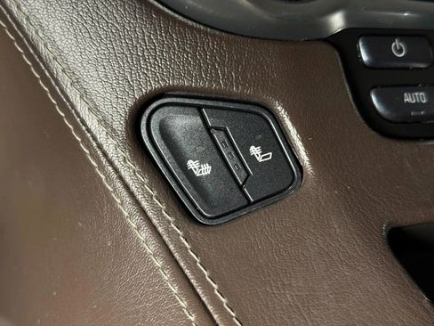 Used 2018 Chevrolet Suburban LT w/ Max Trailering Package AWD/4WD image 36