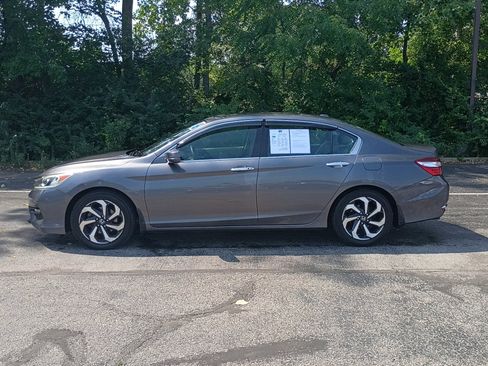 Used 2016 Honda Accord EX-L image 6