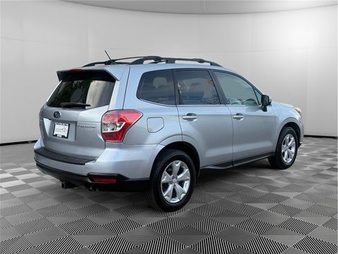 Used 2014 Subaru Forester 2.5i Limited w/ Popular Package #2 image 5