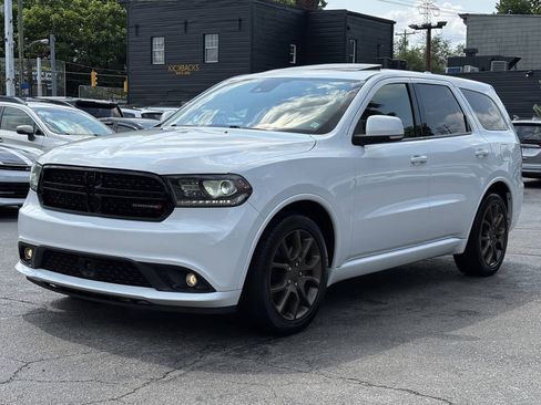 Used 2017 Dodge Durango R/T w/ Technology Group AWD/4WD image 4