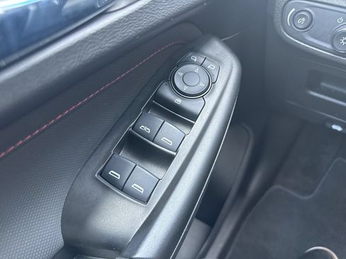 Used 2023 Chevrolet TrailBlazer RS FWD image 35