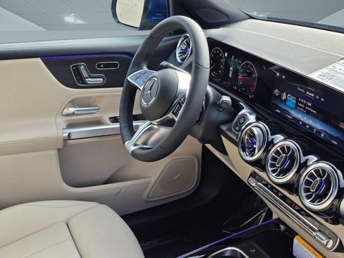 Certified 2026 Mercedes-Benz GLB 250 4MATIC image 22
