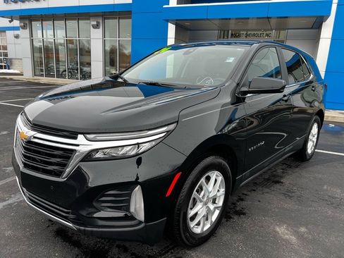Used 2024 Chevrolet Equinox LT FWD image 2
