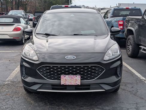Used 2020 Ford Escape SE image 5