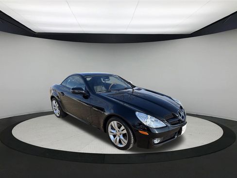Used 2010 Mercedes-Benz SLK 350 image 1