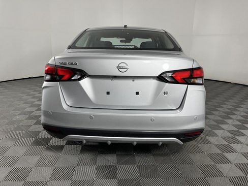 Used 2025 Nissan Versa S w/ Trunk Package FWD image 7