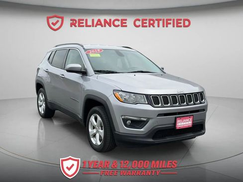 Used 2018 Jeep Compass Latitude AWD/4WD image 8