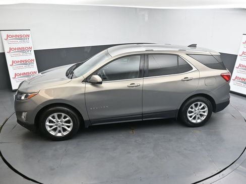Used 2018 Chevrolet Equinox LT FWD image 27