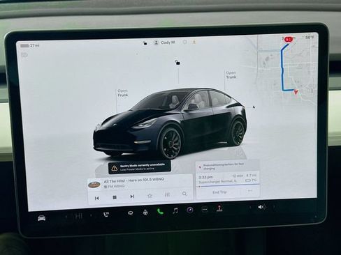 Used 2023 Tesla Model Y Performance AWD/4WD image 13