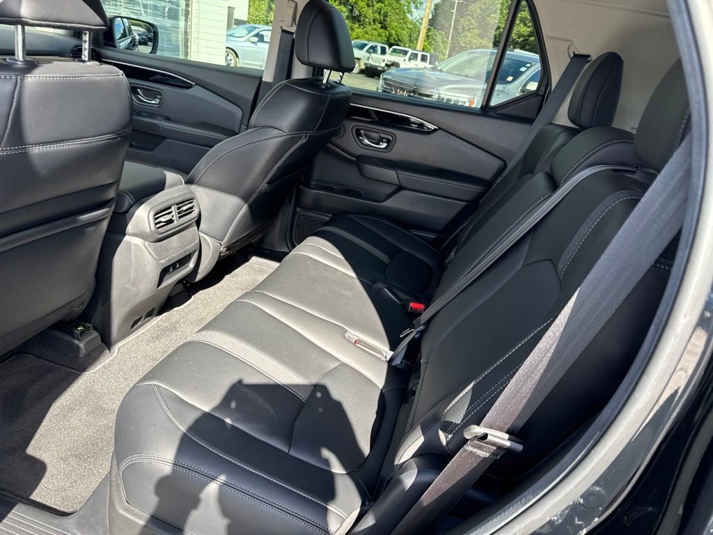 Used 2026 Honda Passport RTL image 12