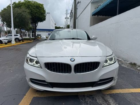 Used 2015 BMW Z4 sDrive28i RWD image 15