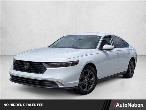 Used 2023 Honda Accord EX image 1