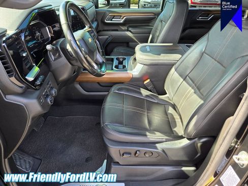 Used 2024 Chevrolet Silverado 2500 High Country w/ Technology Package AWD/4WD image 9