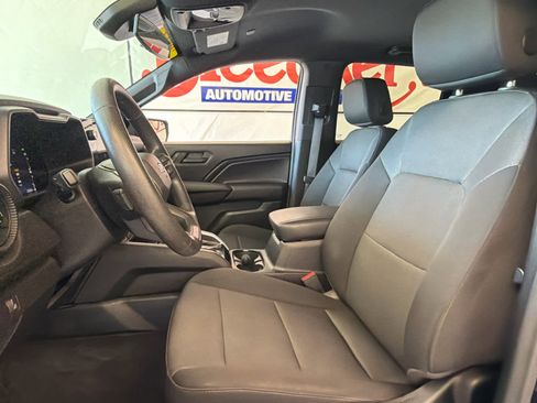 Used 2023 Chevrolet Colorado Trail Boss w/ Safety Package AWD/4WD image 14