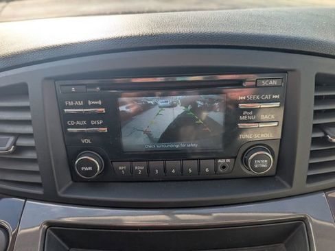 Used 2014 Nissan Quest SV image 13