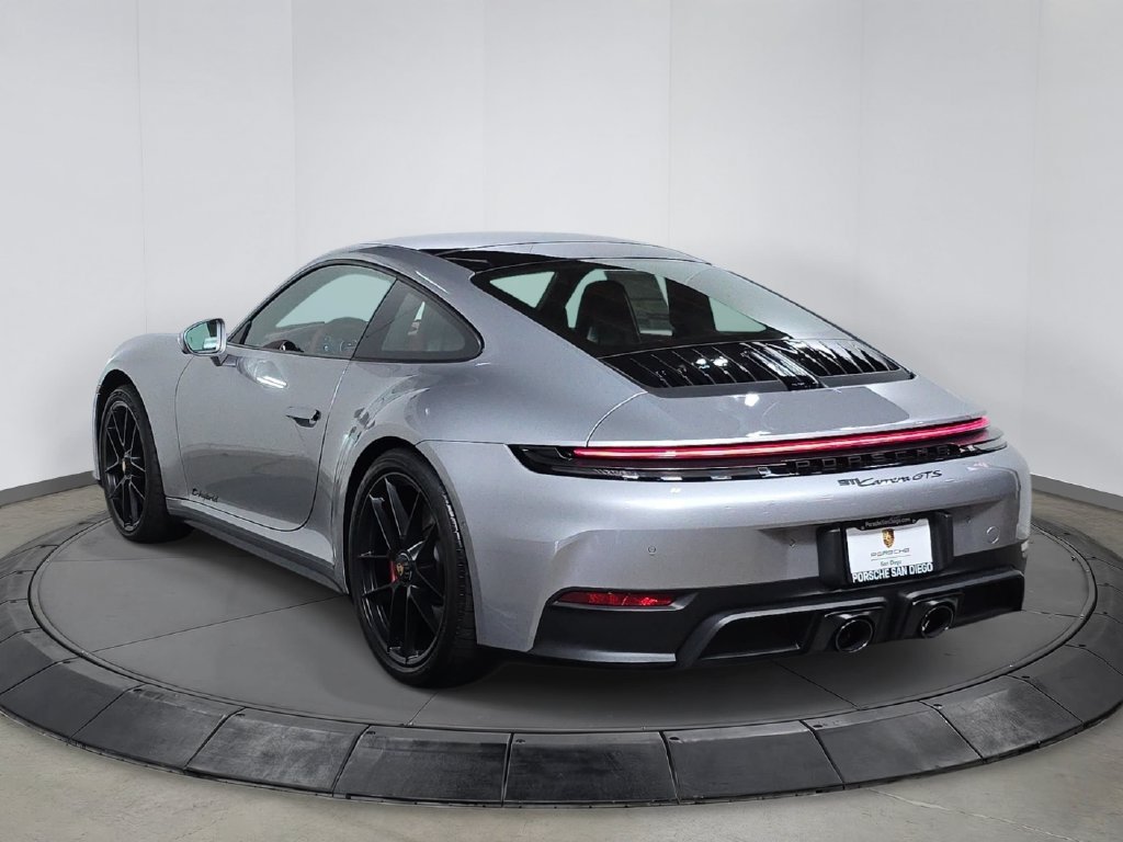 New 2026 Porsche 911 Carrera GTS RWD image 3
