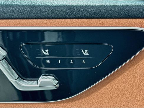 Certified 2025 Mercedes-Benz C 300 Sedan image 22