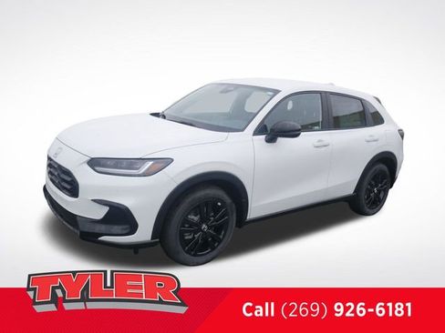 New 2026 Honda HR-V Sport image 3