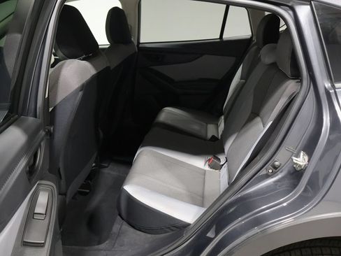 Used 2020 Subaru Crosstrek 2.0i AWD/4WD image 16