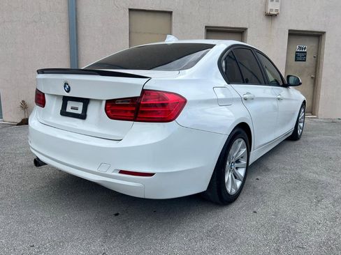 Used 2014 BMW 320i Sedan RWD image 7