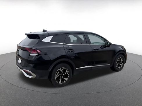 Used 2025 Kia Sportage LX image 15