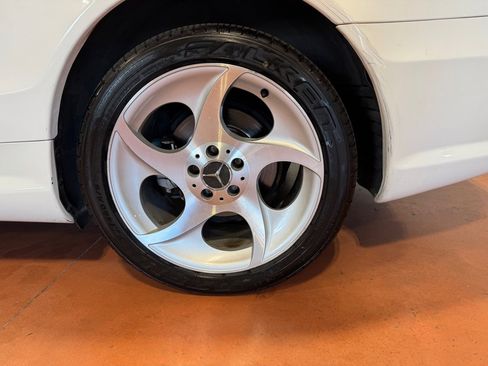 Used 2005 Mercedes-Benz SL 500 500 image 14