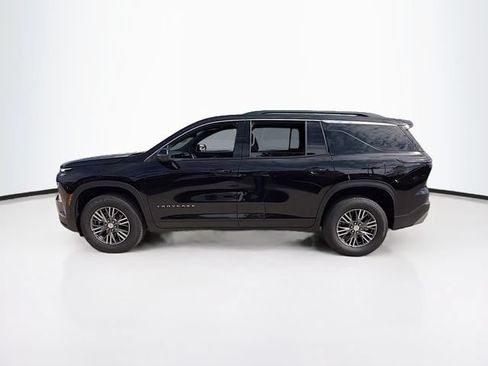 New 2026 Chevrolet Traverse LT w/ Driver Confidence Package AWD/4WD image 9