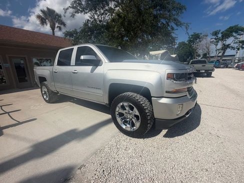 Used 2017 Chevrolet Silverado 1500 LT w/ All Star Edition AWD/4WD image 2
